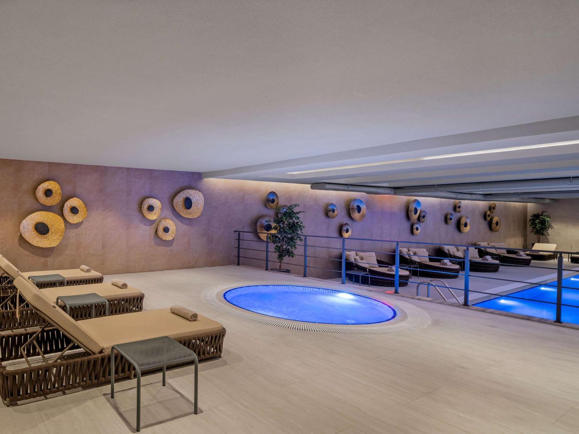 Moevenpick Living Istanbul Saklivadi Hotel Exterior photo
