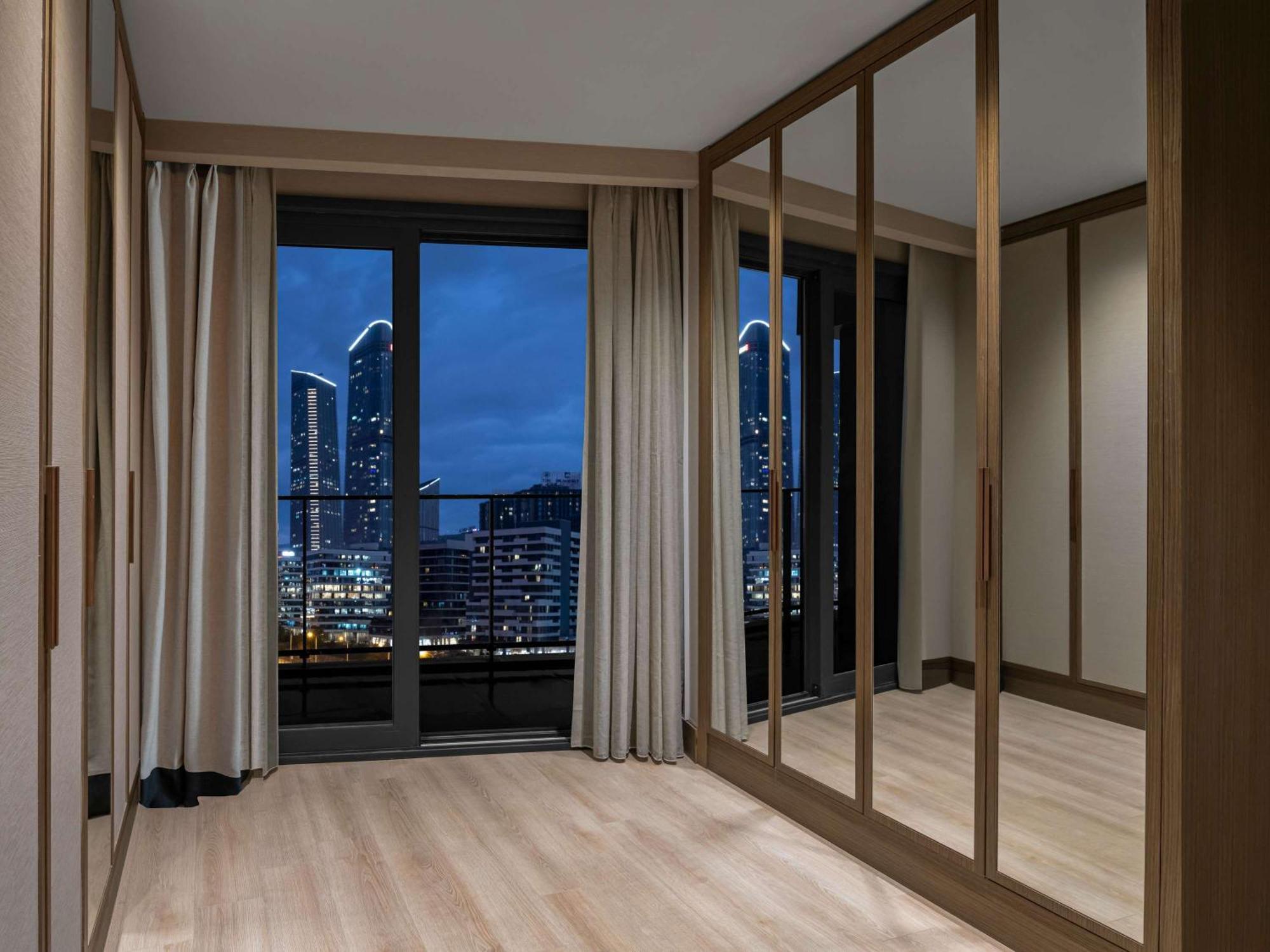 Moevenpick Living Istanbul Saklivadi Hotel Exterior photo